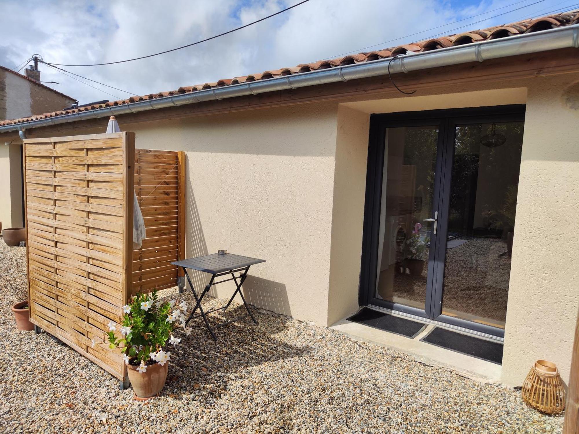 Maison Juliette Loupiac  Exteriör bild